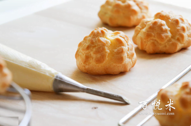 西式烘焙和中式糕點(diǎn)有什么區(qū)別？在這些方面有很大不同